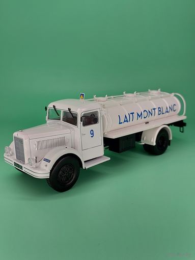 Berliet GDR 7 W (1948) "Transporte de leche" от Hachette Collections1:43