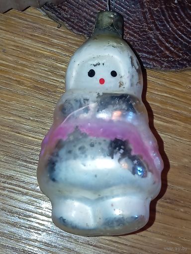 Ёлочная игрушки - Ребенок в шубке , СССР .