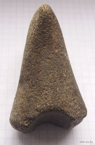 Часть каменного топорика. Торг.
