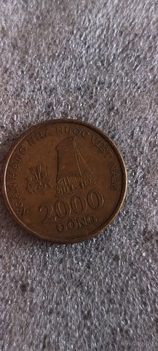 Вьетнам 2000 донг 2003