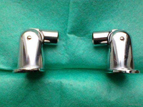 Два Поворотных Кронштейна - Металл - Одним Лотом - Диаметр Отверстия 13 мм.