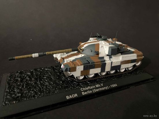 Ьодель в масштабе 1/72 Chieftain MK.V BAOR Berlin Germany 1984