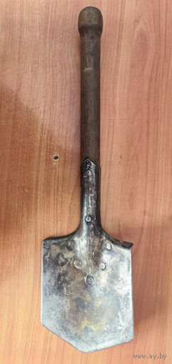 Лопата пехотная с клеймом