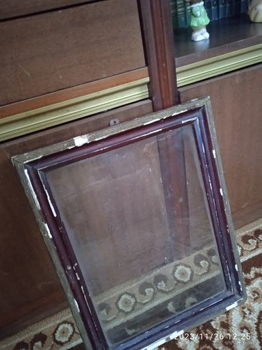 Рама деревянная, лепнина(47х37см)