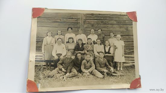Стриганецкий 7 класс.Во время испытаний.1949г