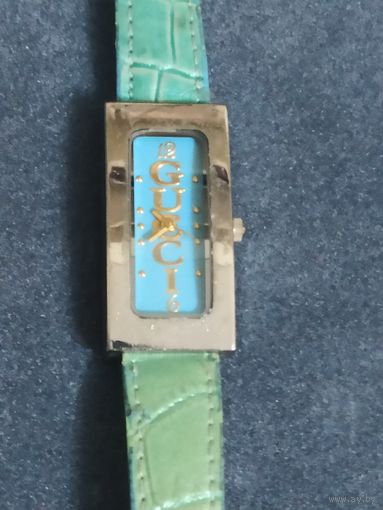 Винтажные женские наручные часы Gucci,  .Рабочие, точный ход. Кварц. АУКЦИОН.