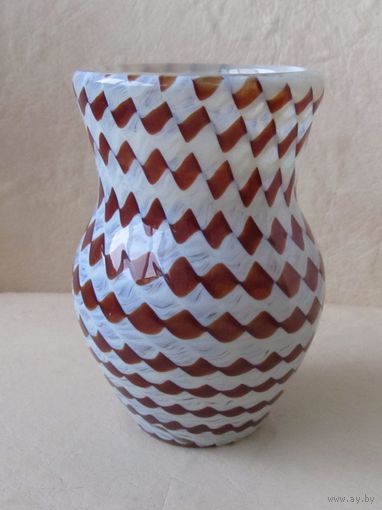 Все лоты с рубля.Вазочка Неманская нить,А.Федорков,Неман,БССР,не частая.