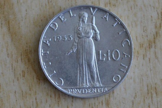 Ватикан 10 лир 1953 с 1 руб