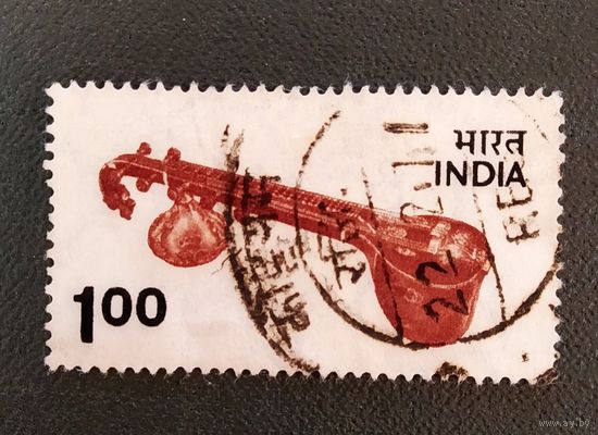 Марка Индия 1975 год Музыкальный инструмент