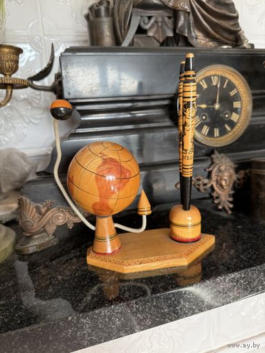 Письменный прибор Дерево земной шар спутник ручки Ну погоди