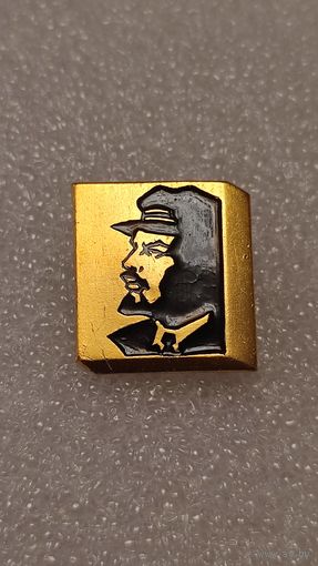 Знак значек Ленин,200 лотов с 1 рубля!!!