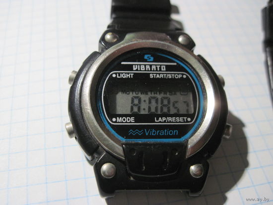 Часы Vibrato электронные рабочие.