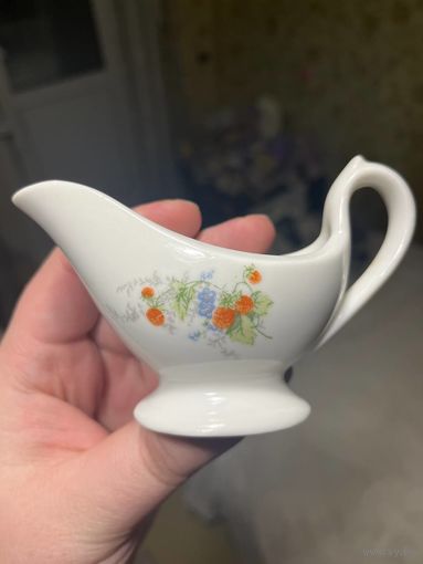 Соусница немецкая