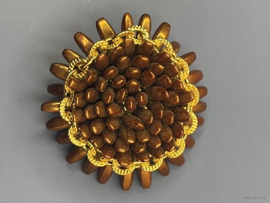 Винтажная брошь