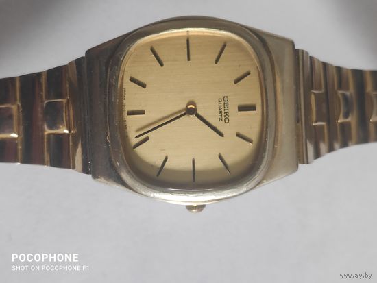 Часы Seiko кварцевые