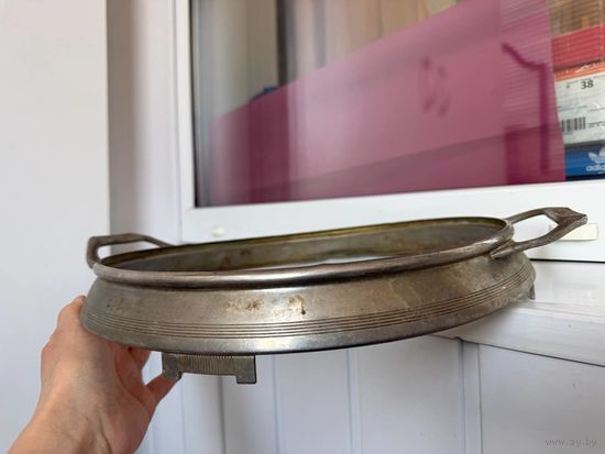 Старинная подставка, поднос, основание Латунь