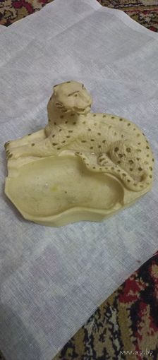 Пепельница