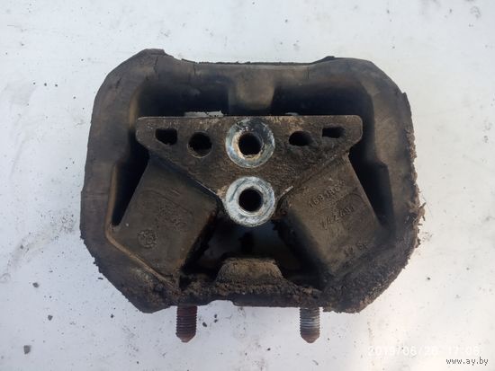 Лот 863. Задняя подушка двигателя, оригинал Opel Vectra A. Старт с 5 рублей!