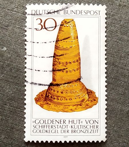 Марка Германия 1977 год Археология