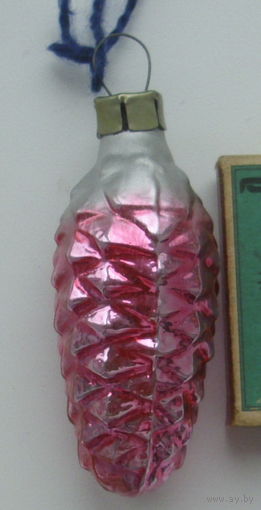 Ёлочная игрушка. Шишка. Р-35.