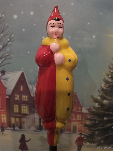 Елочная игрушка клоун с дудочкой