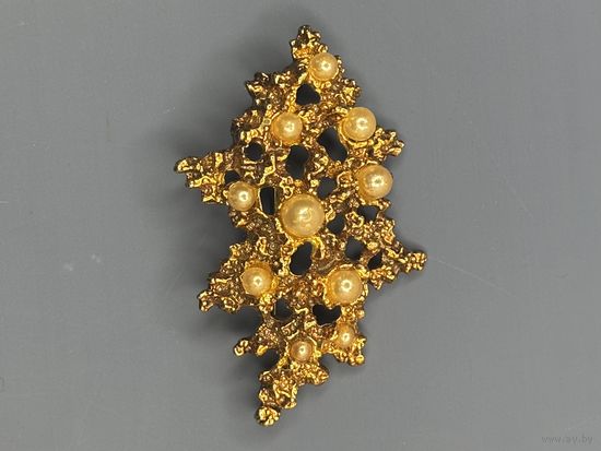 Винтажная брошь