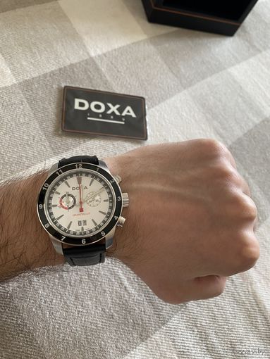 Часы швейцарские Doxa оригинал, новые