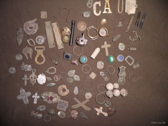 Копанина разная(планки,крестики,кольца и др.).С рубля.