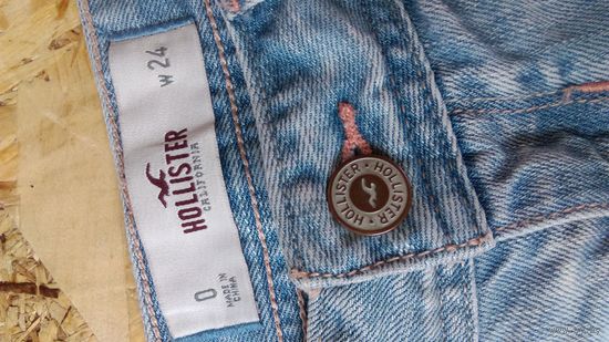 Джинсовые шорты Hollister, р.42