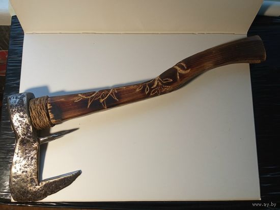 Топор для декора