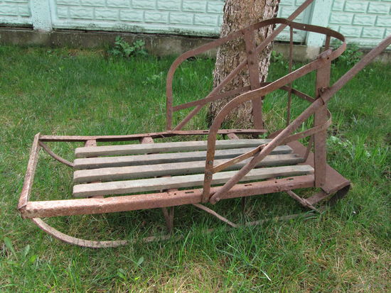 Санки старинные прочные начало 50-х.Все 100% оригинал Новогодние
