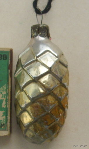 Ёлочная игрушка. Шишка. Э-35.