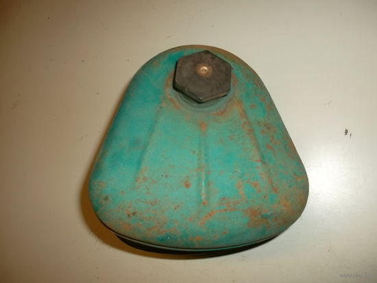 Бензобак    от бензопилы Дружба