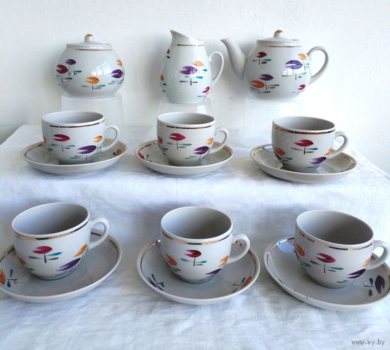Сервиз чайный, Минский фарфоровый завод, 1960-е гг., ручная роспись