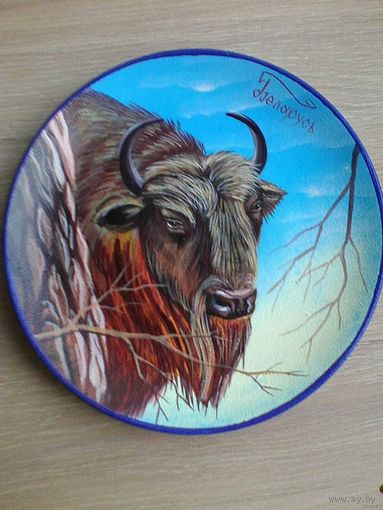 Тарелка Фарфоровая Сувенирная - "Зубр - Беларусь" - Диаметр 20 см - Можно Вешать на Стену.