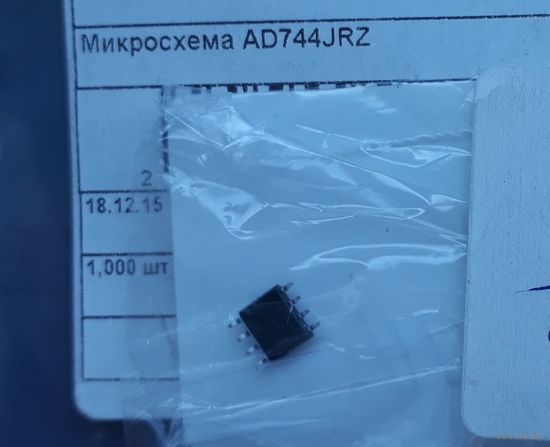МИКРОСХЕМА   AD744