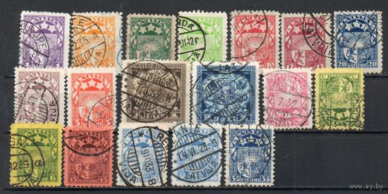 Стандартный выпуск Латвия 1921/1933 год 18 марок