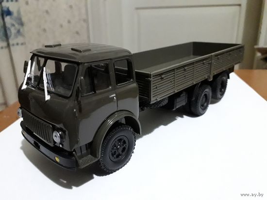 Военавто "МАЗ-516" ("Наш АП").