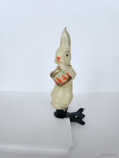 Елочная игрушка Заяц с барабаном 1