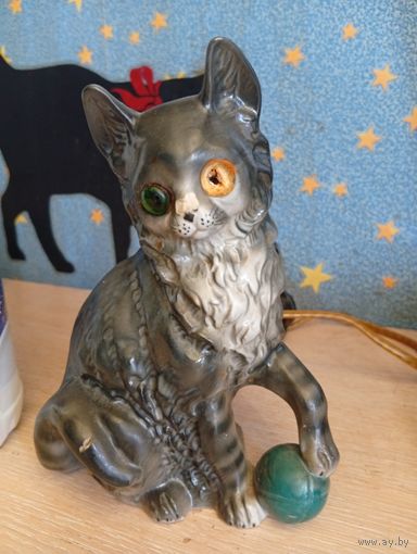 Кот ночник фарфор