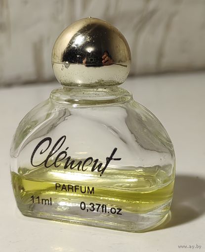 Миниатюрный флакон от духов