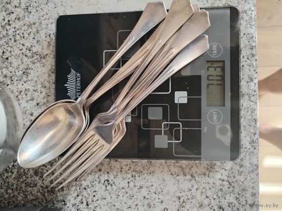 Старинный столовый прибор глубокого серебрение. 19 в.