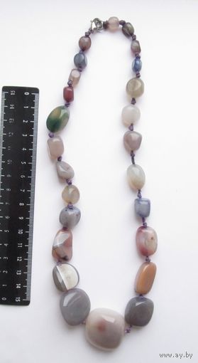 Все лоты с рубля.Бусы,натуральный камень.СССР