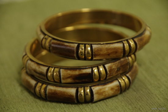 Браслеты , натуральная кость , латунь ( 3 шт )