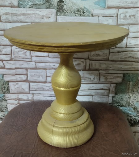 Тортовница, дерево.