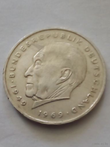 Геомания.2 марки 1969 F. Конрад Аденауэр-первый канцлер ФРГ (1949-1963)