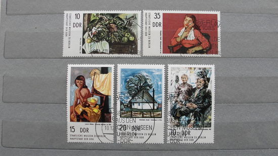 Продажа коллекции с 1 рубля! Искусство на почтовых марках мира.