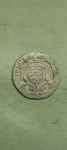 Великобритания 20 пенсов 1982