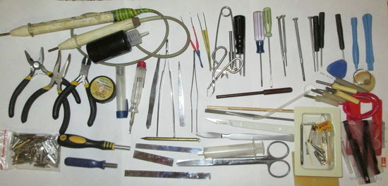 Набор инструментов ремонт электроники БУ.