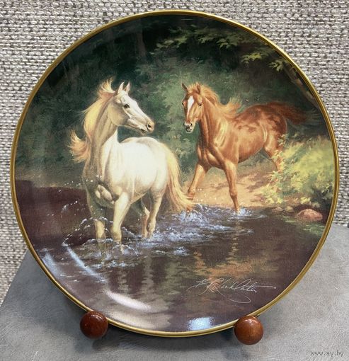 Декоративная тарелка Franklin Mint. Свободен как ветер. Сделано в Португалии. 20.5 см